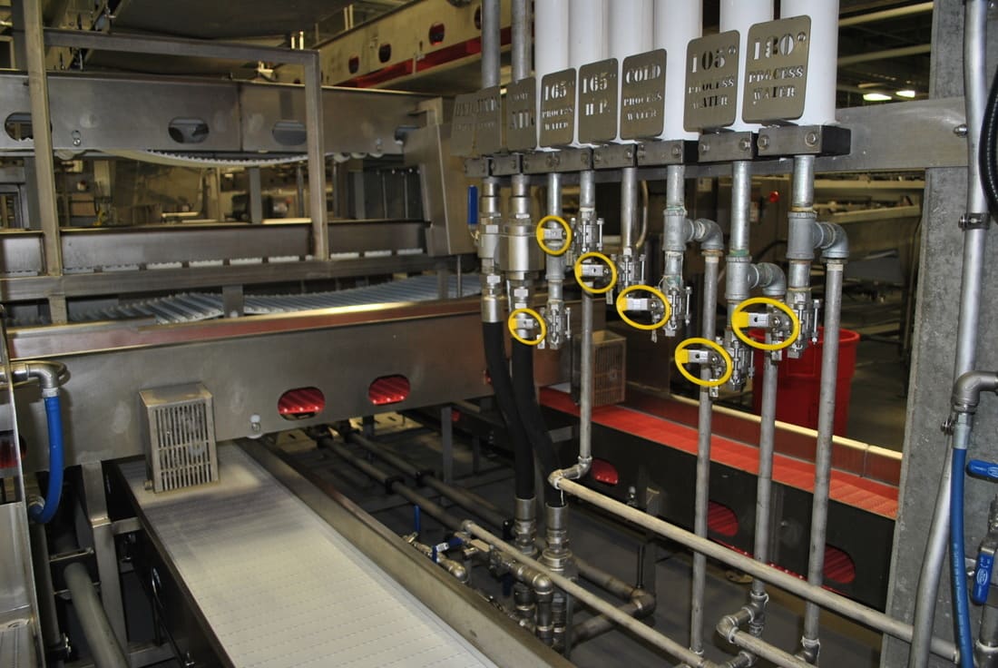 Spray intervention equipment with hose stations